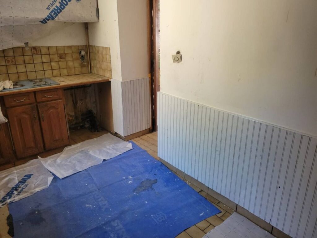 Rénovation de cuisine et lambris à Louviers