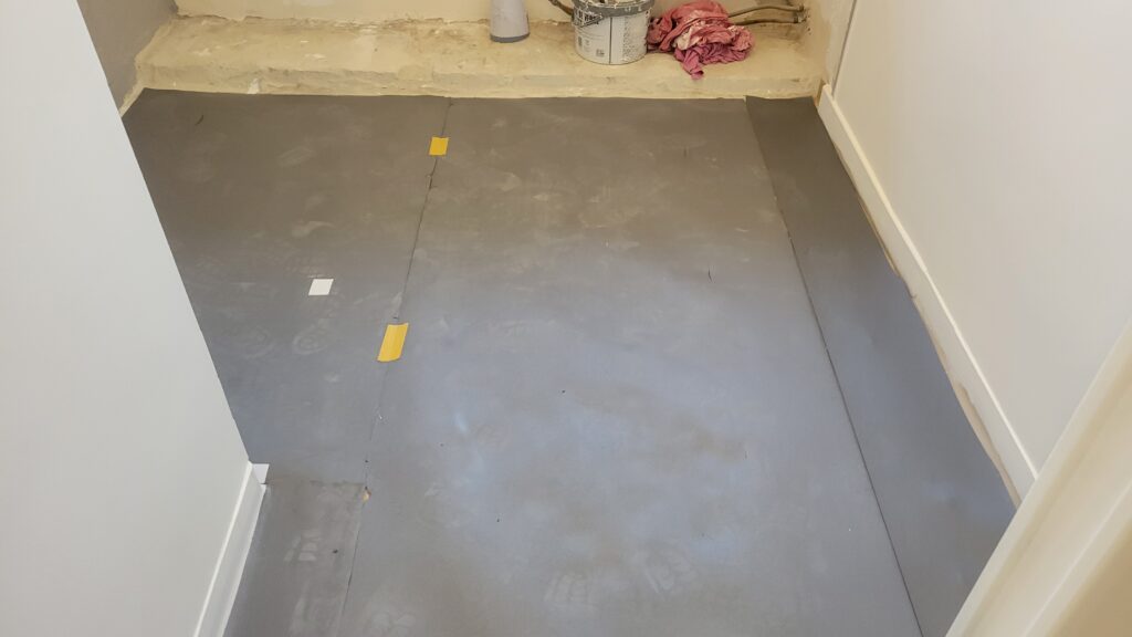 Installation de sous-couche isolante à Louviers